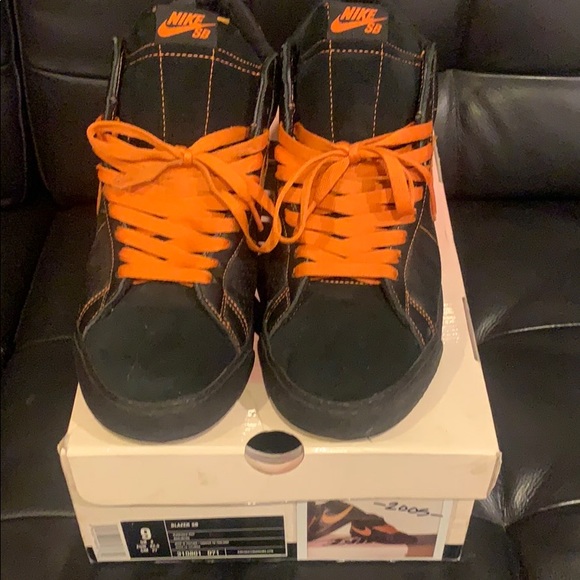 Like NEW Nike SB SF Mission Blazer 2005 US 9 w/box